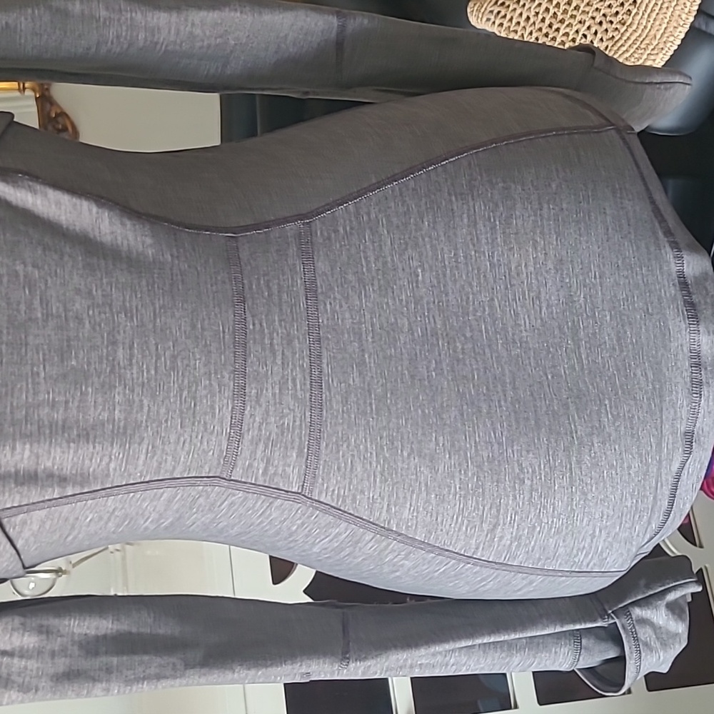 LULULEMON Define Gray Jacket - Picture 8 of 14